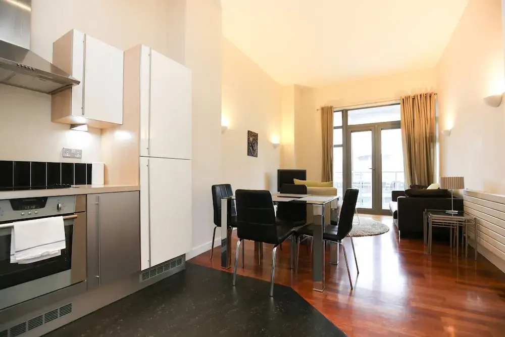 Fantastic 1 Bed Apartment Newcastle City