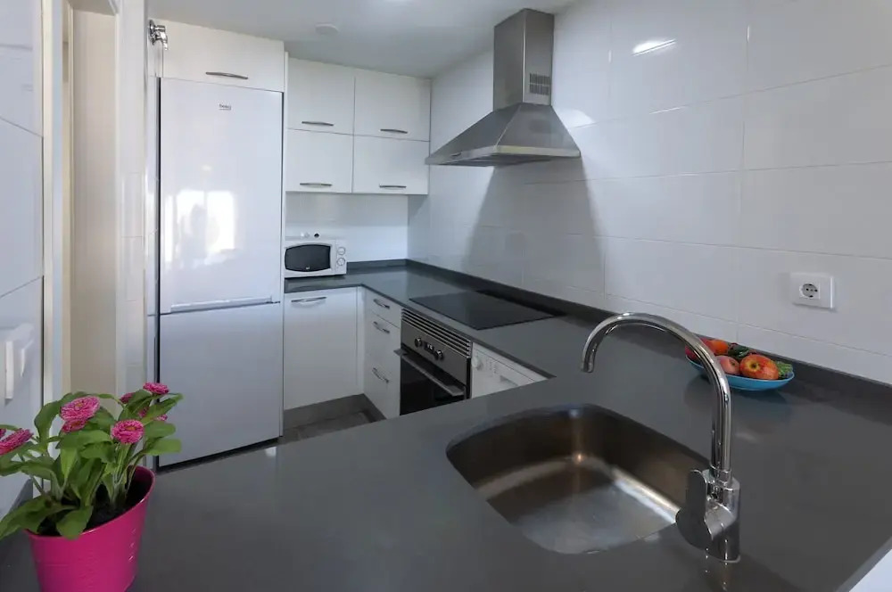 Happy - Apartment With Shared Pool in Oliva Nova