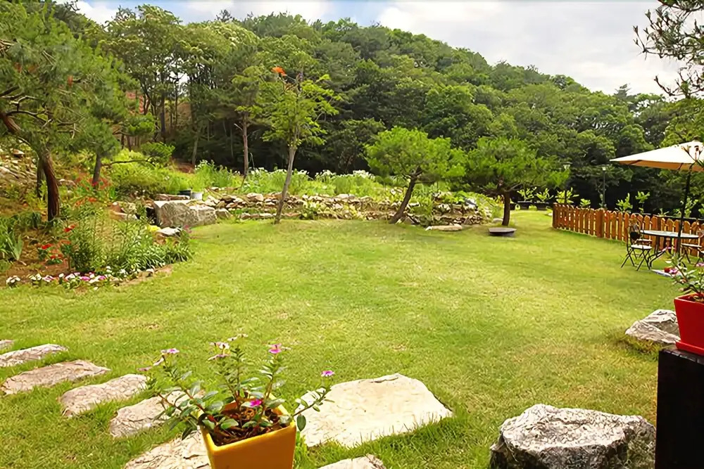 Yangpyeong Flower Fragranceed Pension