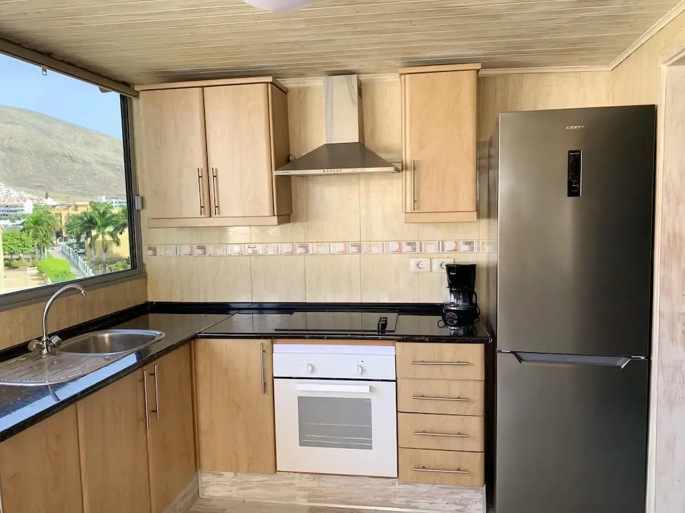 Apartment With 2 Bedrooms in Los Cristianos, With Wonderful Mountain V