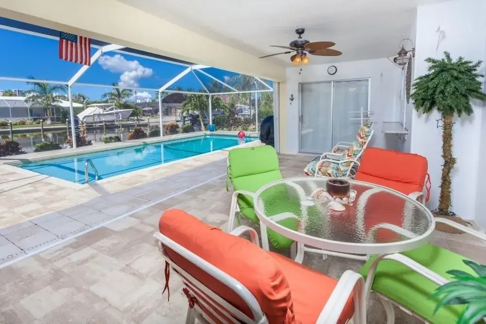 Palmview by RedAwning