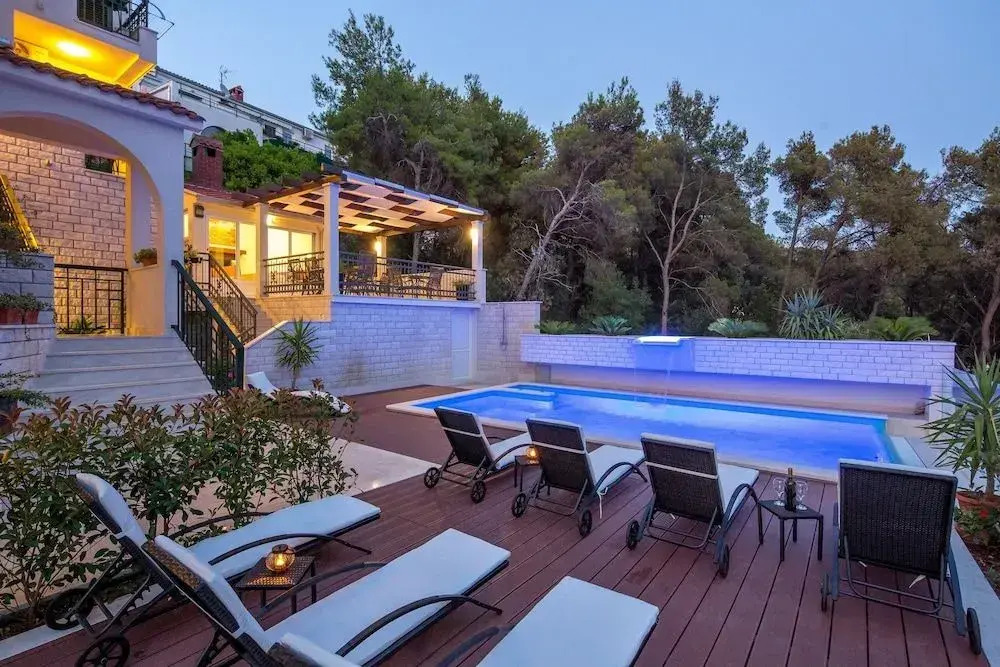 Villa Fani - Apartments And Rooms