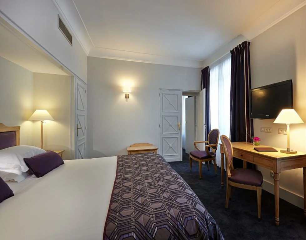 Hôtel Vernet Champs Elysées Paris
