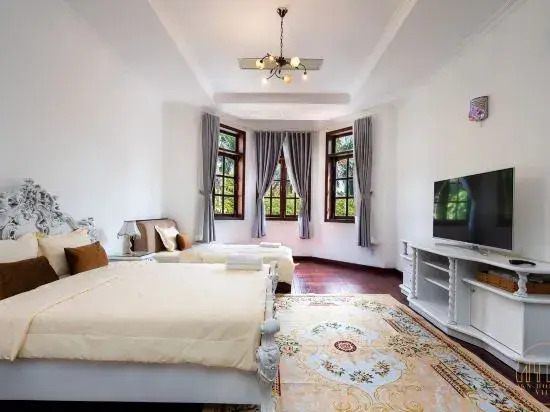 KN5 Holiday Villa