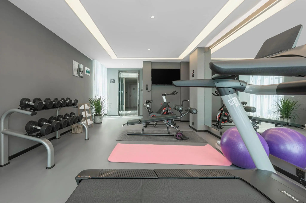 Atour Hotel Baoji Gaoxin South High-speed Railway Station Xingzheng Avenue