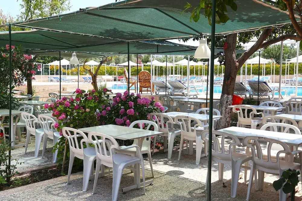 Alevok Hotel