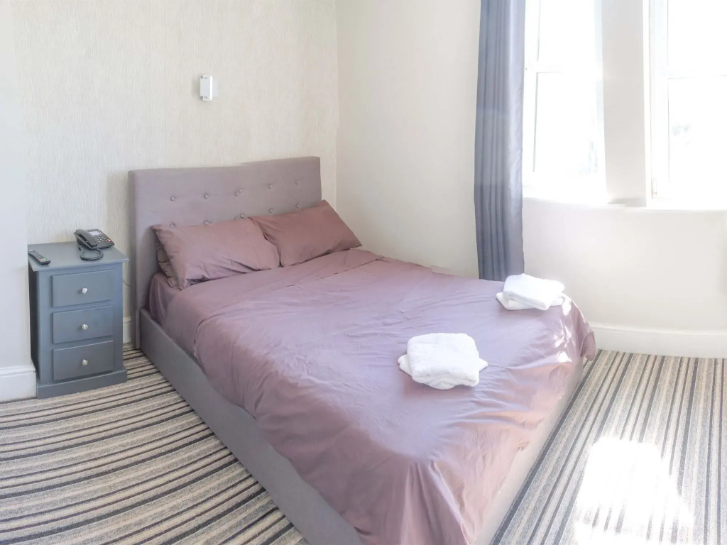 Arona Guest Hotel
