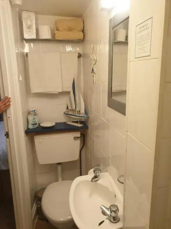 Marjune Guest House