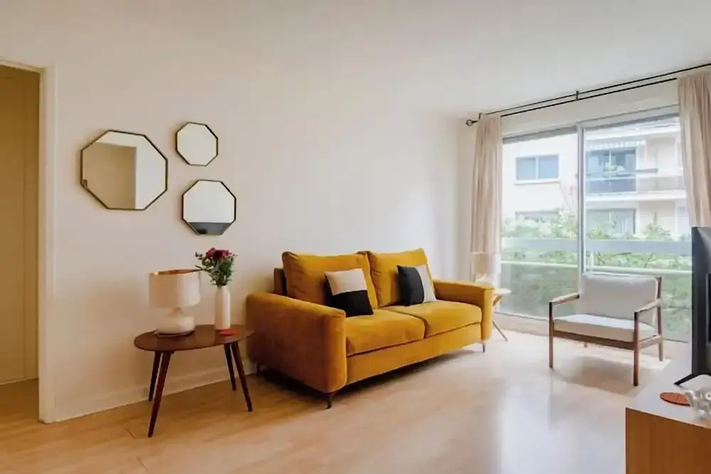 Paris Arsonval Design Residence