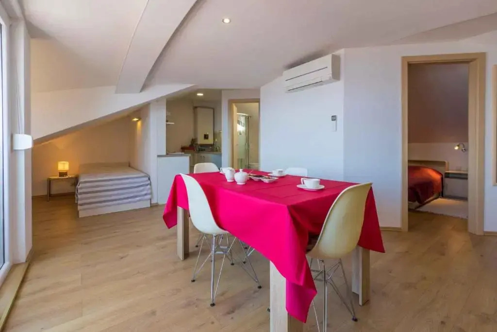 Apartments in Crikvenica 39516