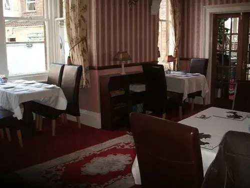 Seafarers Boutique Suites