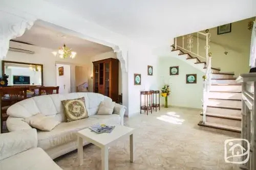 Villa Rica by Abahana Villas