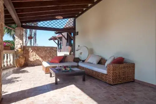 Isernia Pool Chalet