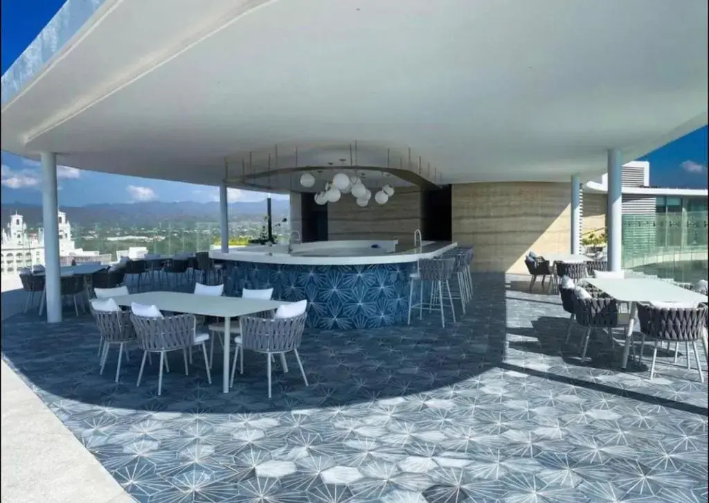 Maritima playa by Peninsula