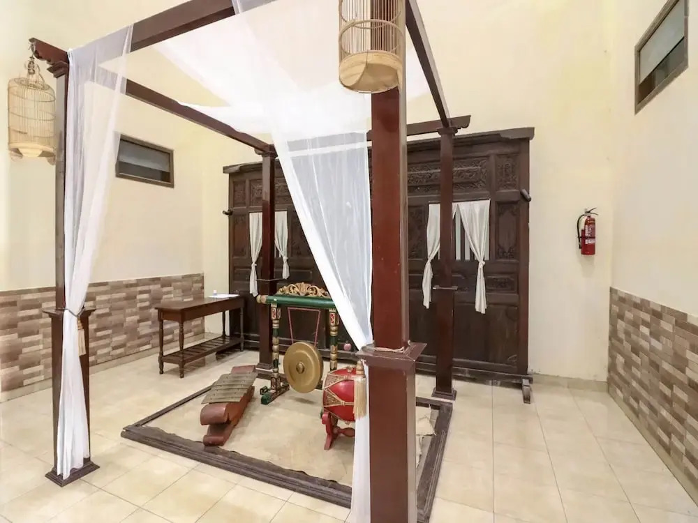 NIDA Rooms Padma 23 Monjali Jogja at Guest House Ndalem Padma Asri