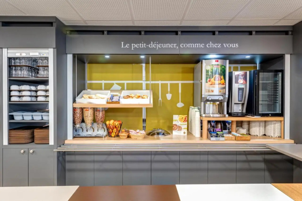 B&B HOTEL Louveciennes