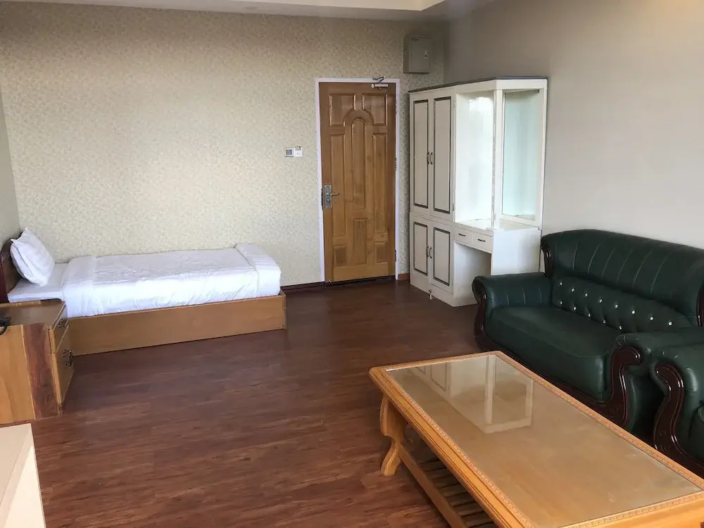 Hotel One
