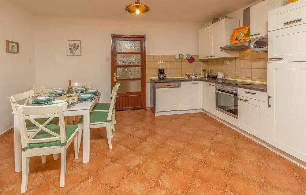 Beautiful Home in Nedescina With Wifi and 2 Bedrooms