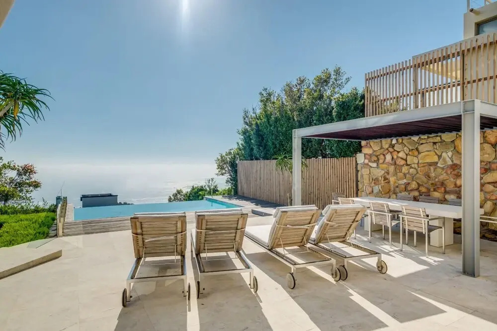 Camps Bay Grace - Villa with pool and ocean views