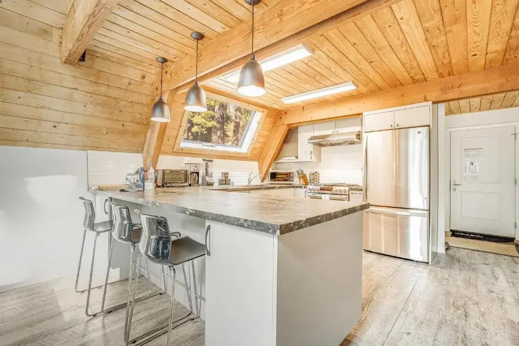Tamarack by Avantstay Remodeled Chamberlands! Full Beach / Pool Access!