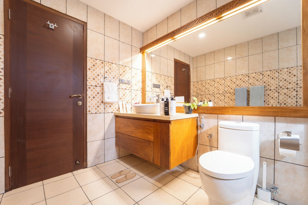 Alara by Alaya Stays 4-BHK Apartment