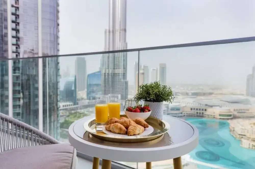 Boutique Living - Opera 3704