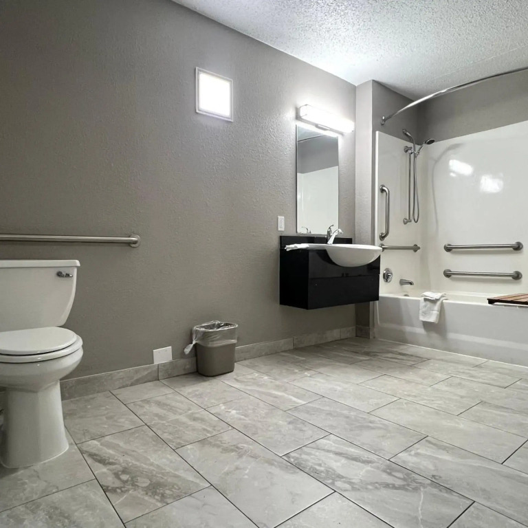 Motel 6-Middleburg Heights, OH - Cleveland