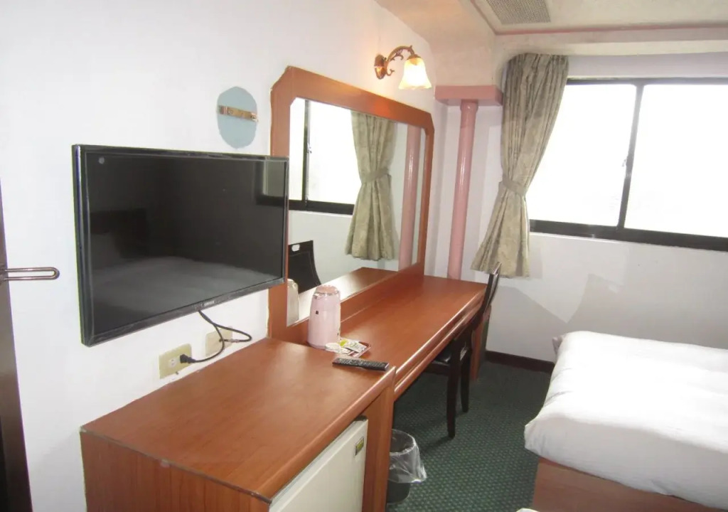 Fortune Hotel