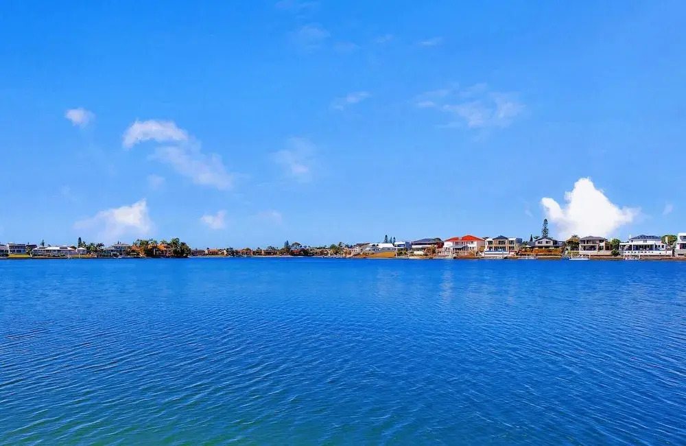 Kozyguru | Mermaid Waters | Waterfront With Private Jetty