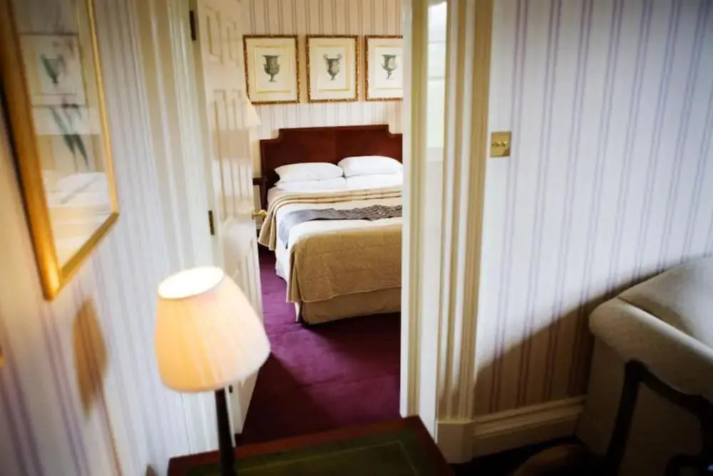 The Shelleys Hotel