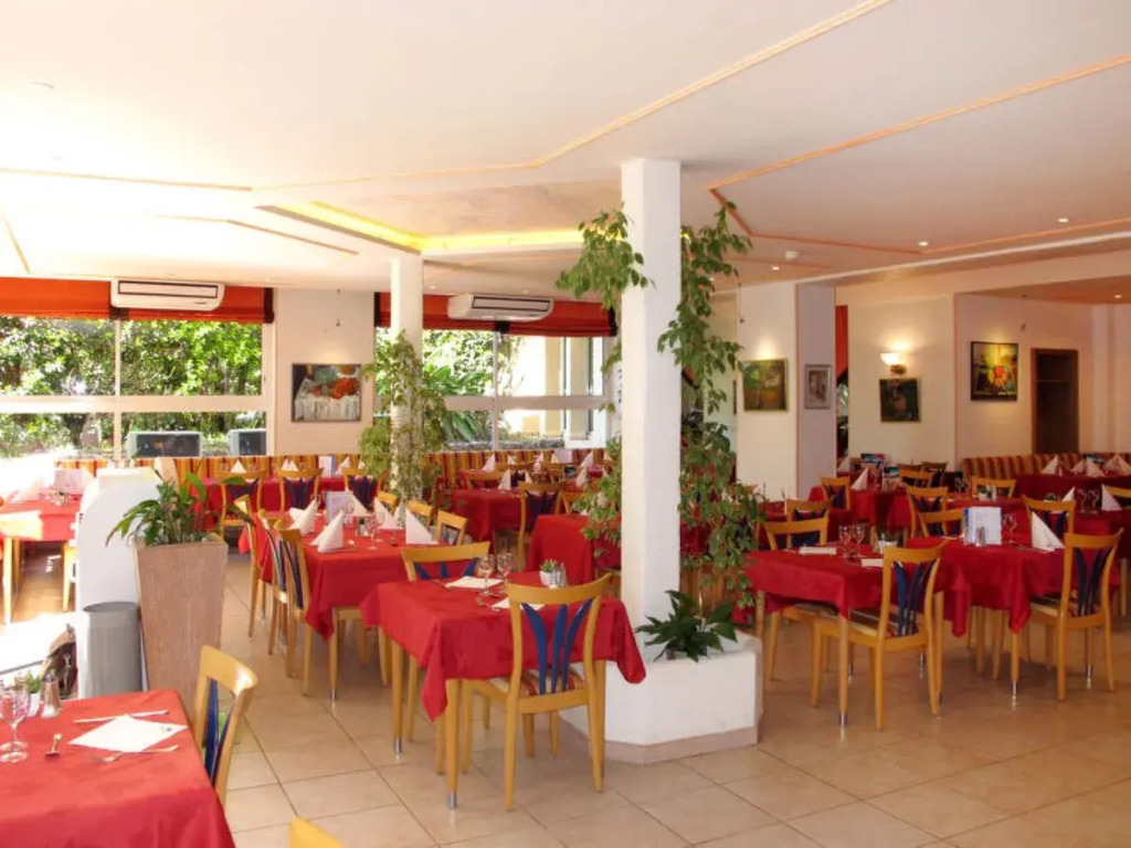 Grimaud (MAX310)