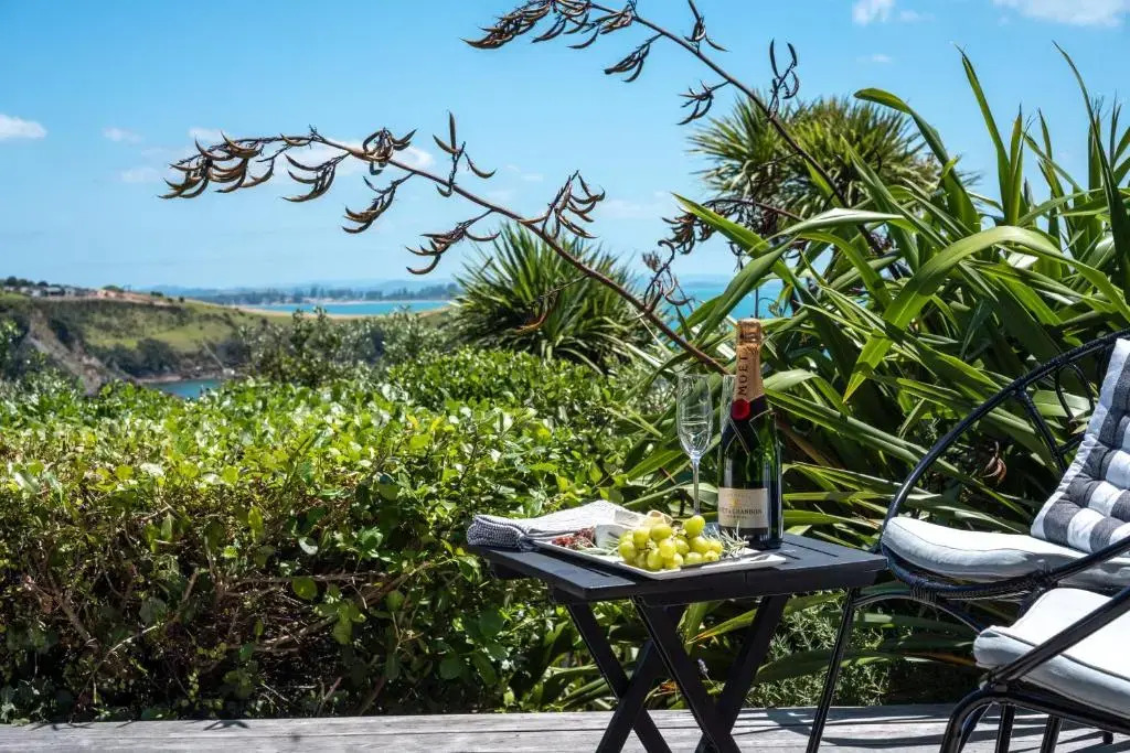The Moorings Studio Apartments - Be My Guest Waiheke