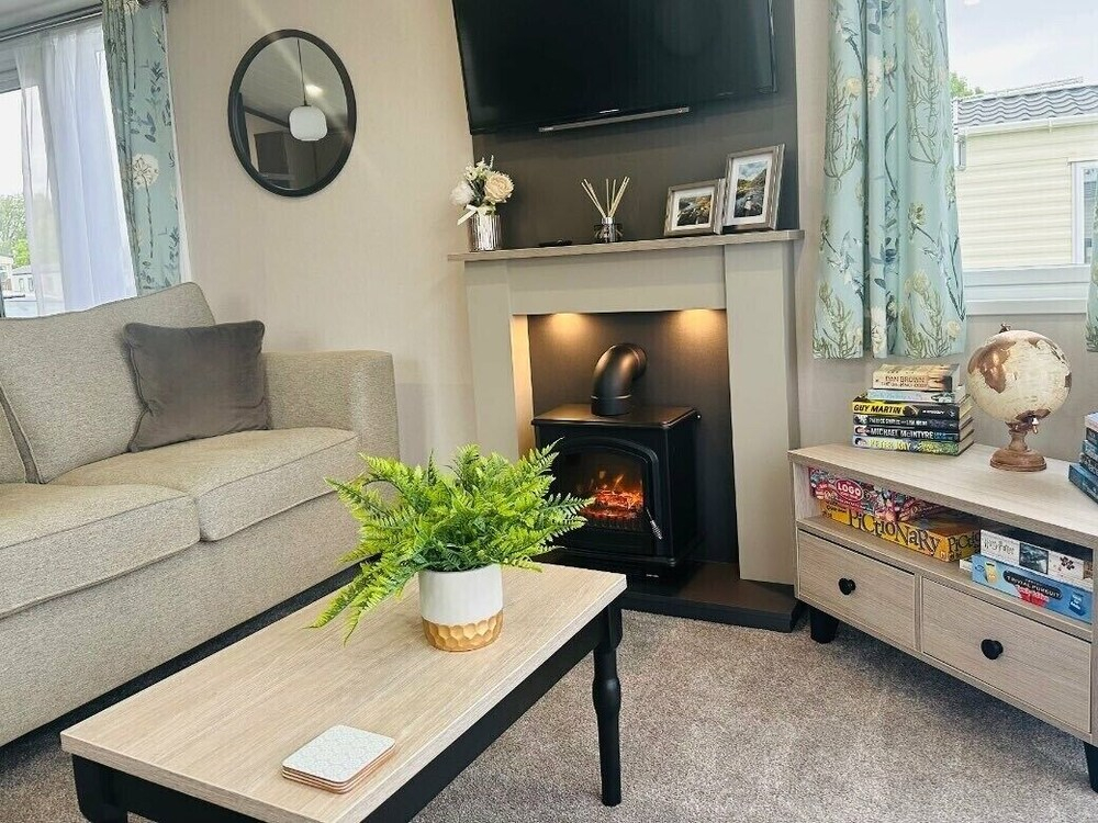 Ashbourne Heights Holiday Park - Holiday Accommodation 18103