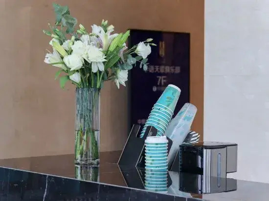 Xana Deluxe Hotel (Handan East Railway Station Meile City)