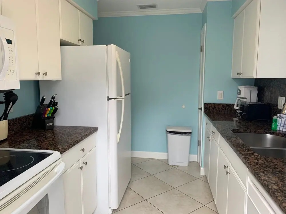 Aloha Kai - Unit 37 2 Bedrooms 2 Bathrooms Apts