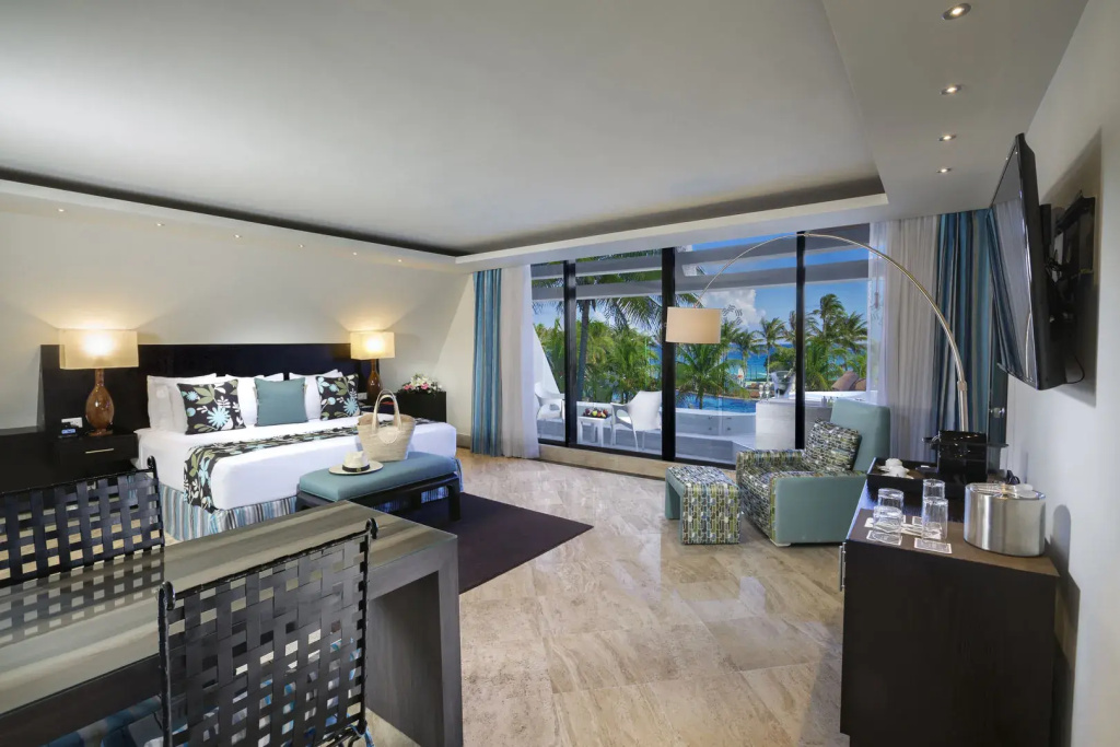 The Pyramid Cancun by Oasis - Gourmet Premium All Inclusive