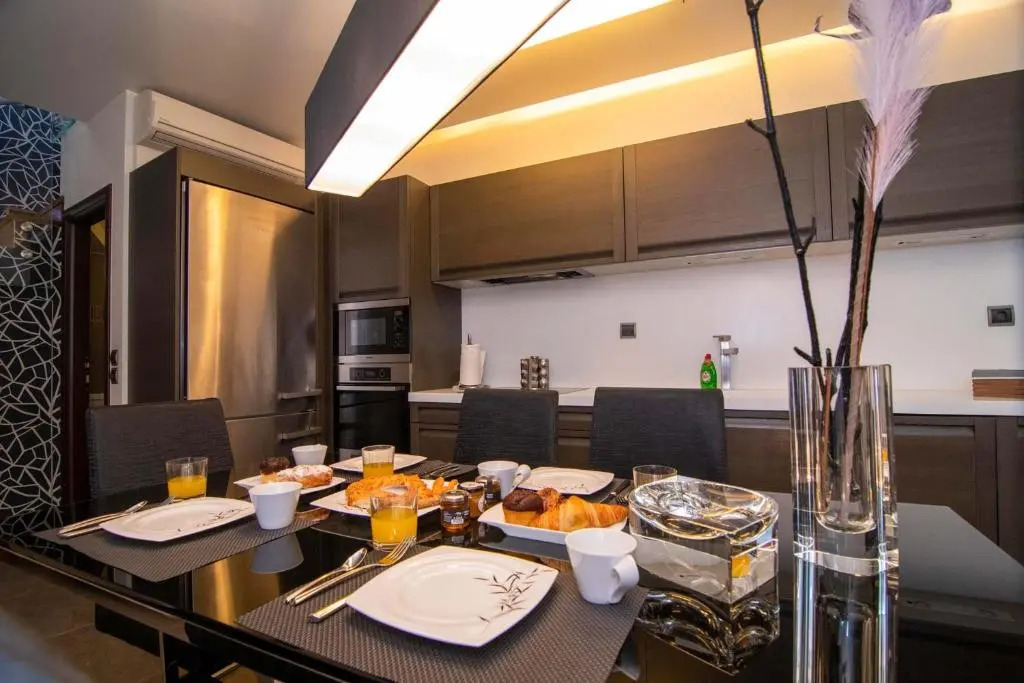 Optasia Luxury House