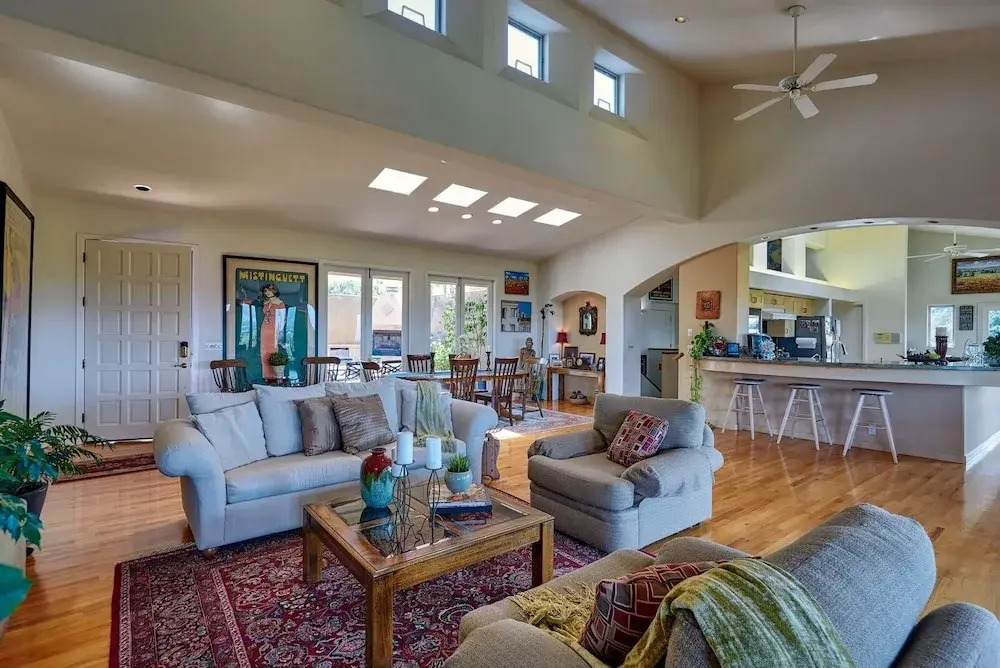 Scenic Bay View Sublime In East San Jose! 2 Bedroom Home