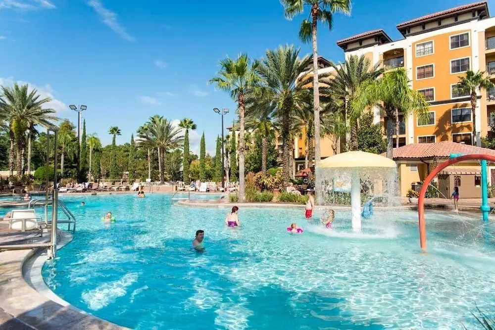 Apt Resort 3br, Sleeps 10 Disney 10 min