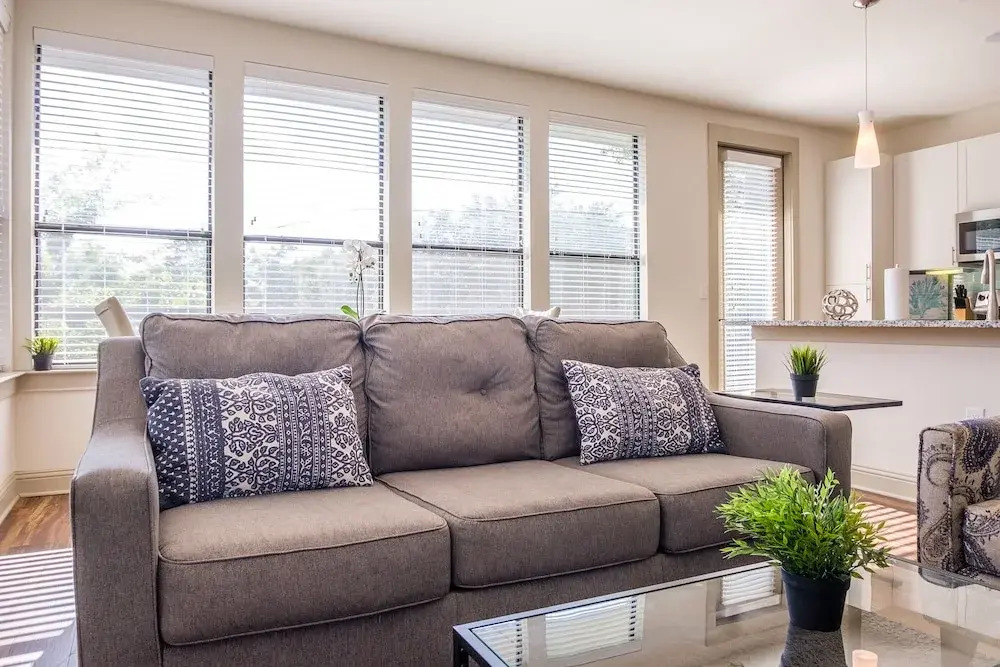 Turtle Creek Apartments by Frontdesk