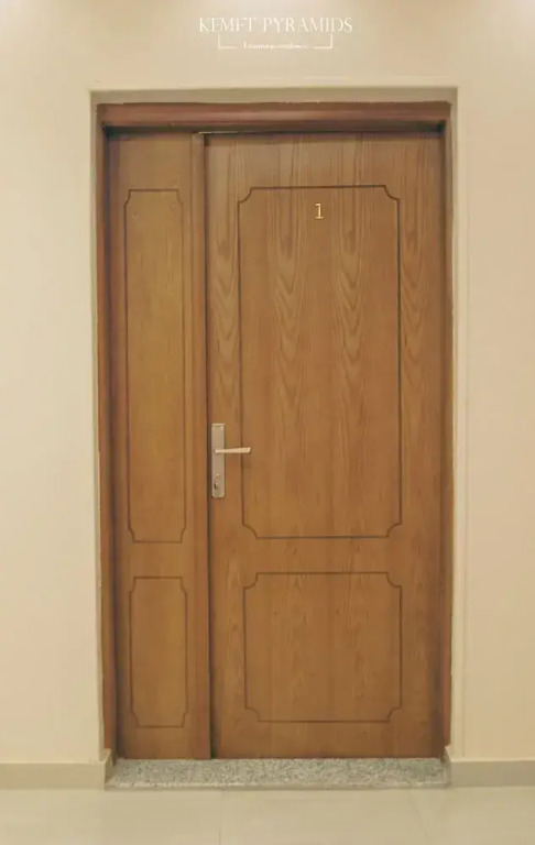 TriPyramids Suites
