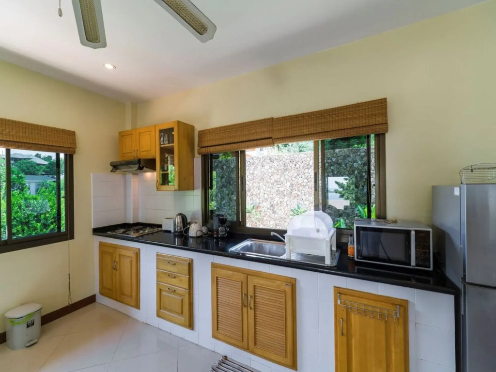 4 Bedroom Sea View Villa - Pad Thai
