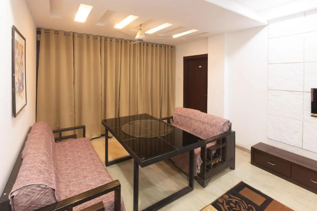 Treebo Shembekars Inn