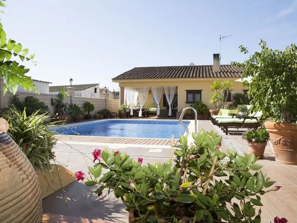 Boutique Cottage in Deltebre With Swimming Pool