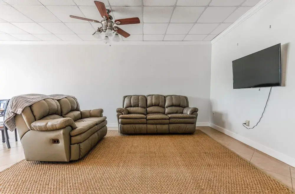 Overlooking The Marina At River Rocks Landing 1 Bedroom Condo