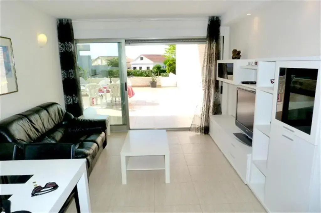 Tierra de Mar 10 by homeprive