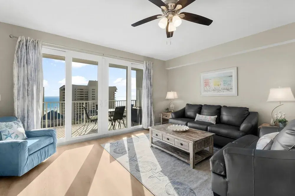 Laketown Wharf 713- Our Lil Sea-cret