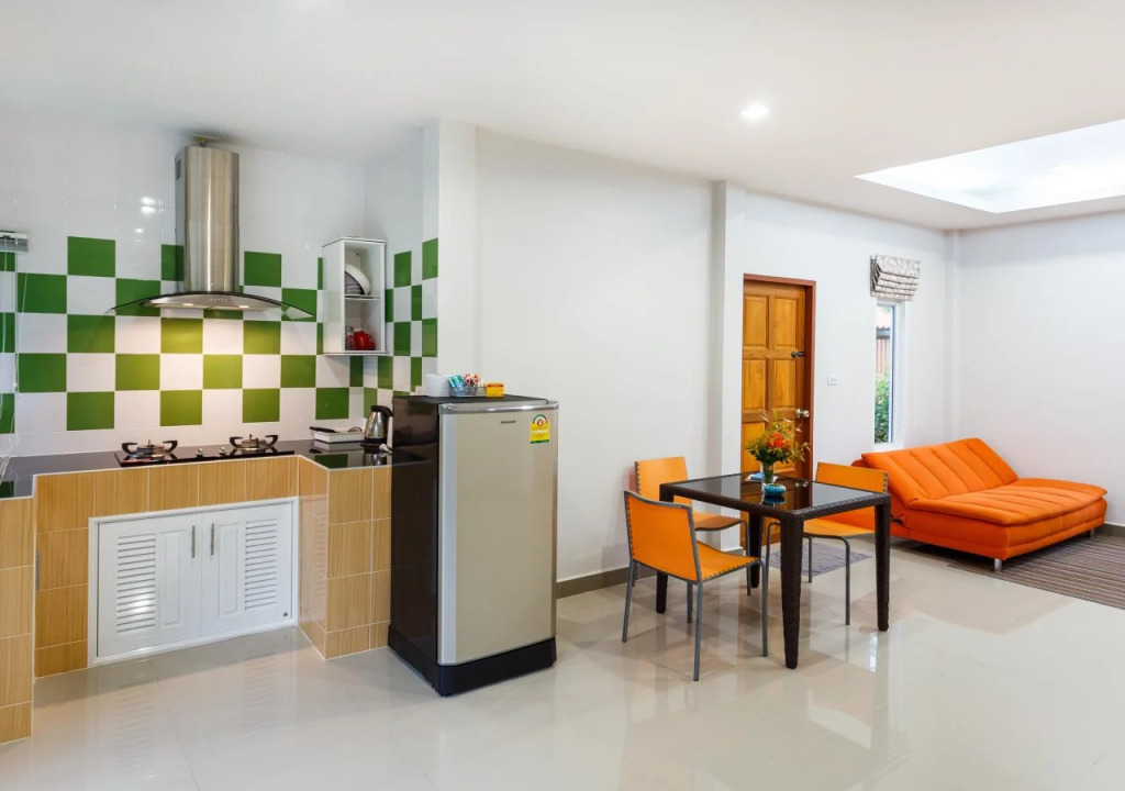 Bangtao Local House Rental