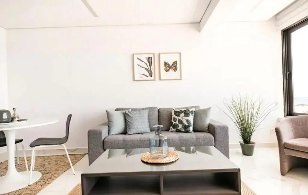 2Br Seaview