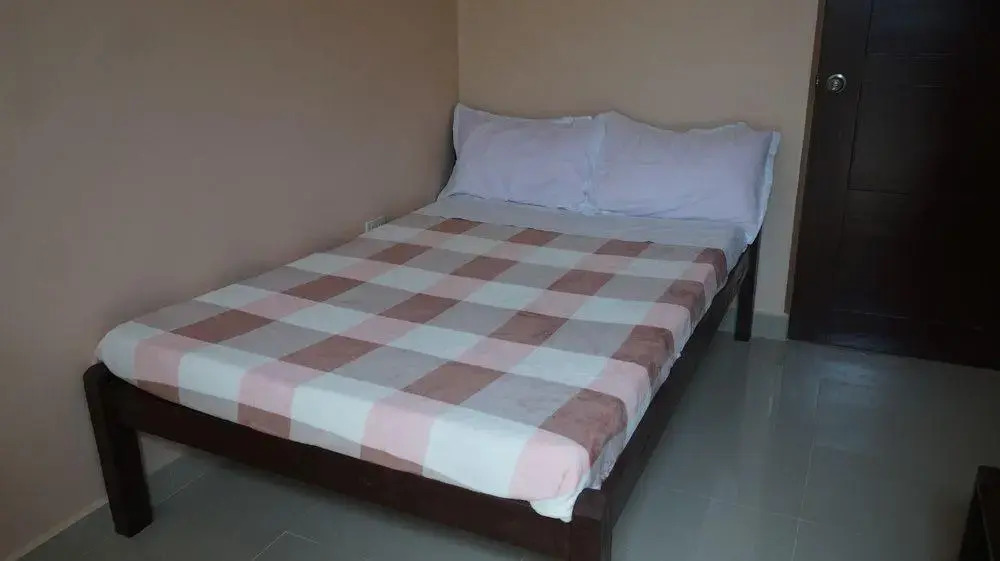 Spacious Private apartment at Laorenza Residences